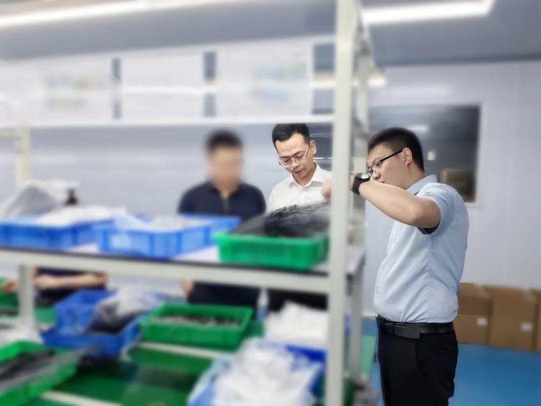 高新技術(shù)企業(yè)，暢銷產(chǎn)品眾多！四川某地方政府實地對接通訊數(shù)碼配件產(chǎn)品生產(chǎn)投資選址項目