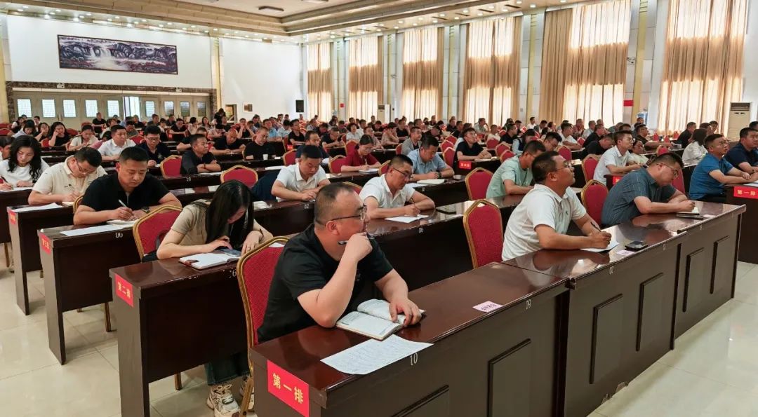 規(guī)模超200人！上海東方龍商務(wù)集團應(yīng)邀為甘肅慶陽慶城縣做專業(yè)招商實戰(zhàn)培訓(xùn)