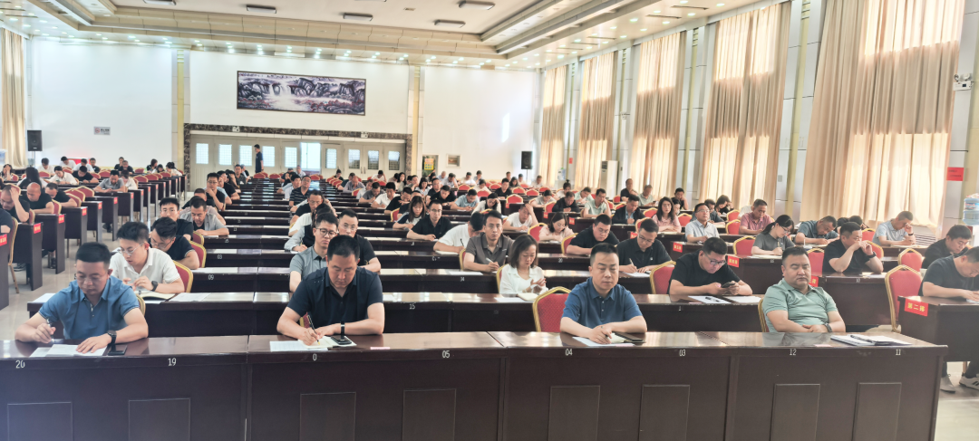 規(guī)模超200人！上海東方龍商務(wù)集團應(yīng)邀為甘肅慶陽慶城縣做專業(yè)招商實戰(zhàn)培訓(xùn)